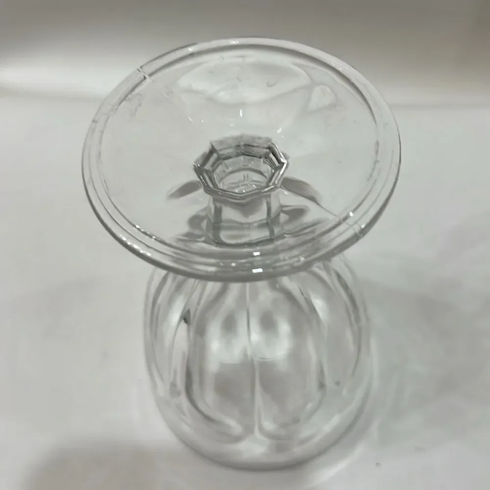 Carolans Irish Cream Whisky Glass Goblet Clear Ribbed Stemmed Drinkware Dining